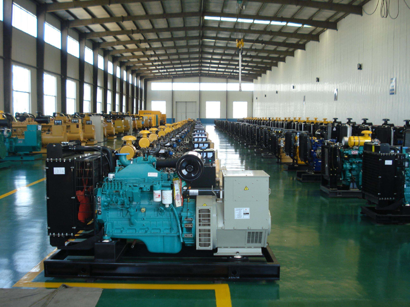 安龙租赁发电机-柴油发电机组冒蓝烟、冒黑烟、冒白烟故障分析