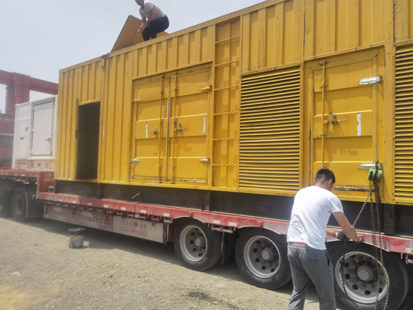 安龙除了负载情况和发动机维护，还有哪些因素会影响 200kw 柴油发电机的油耗？