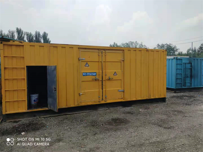安龙200KW柴油发电机组需要配备什么型号的电缆线？