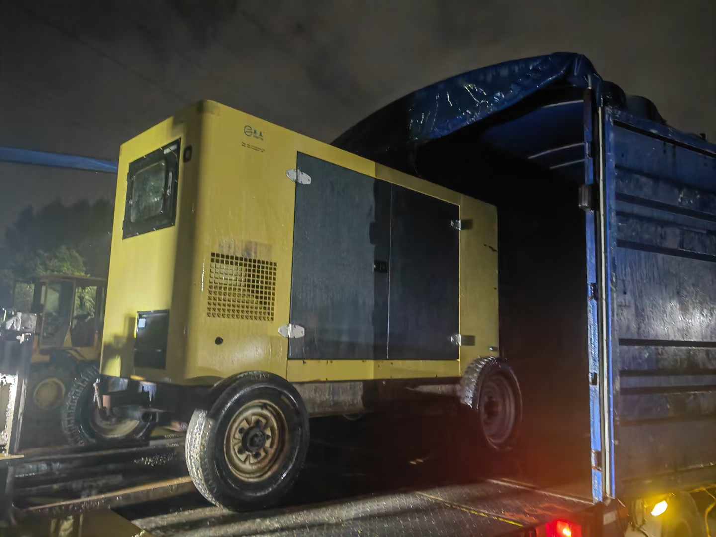 安龙如何根据负载特性选择合适的柴油发电机？