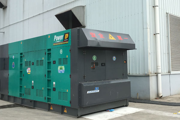 安龙燃油滤清器的更换流程是怎样的？