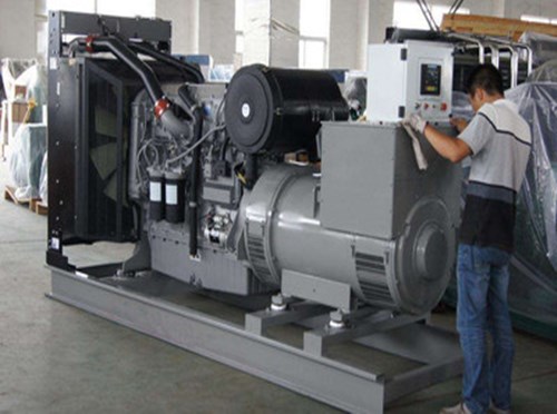 安龙柴油发电机组和储能设备配合使用的案例