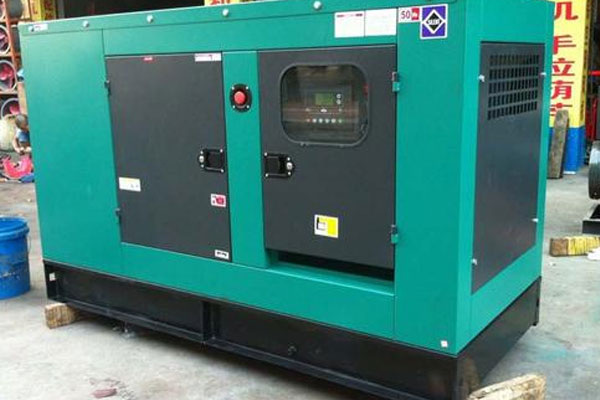 安龙如何检查机油的使用时间？