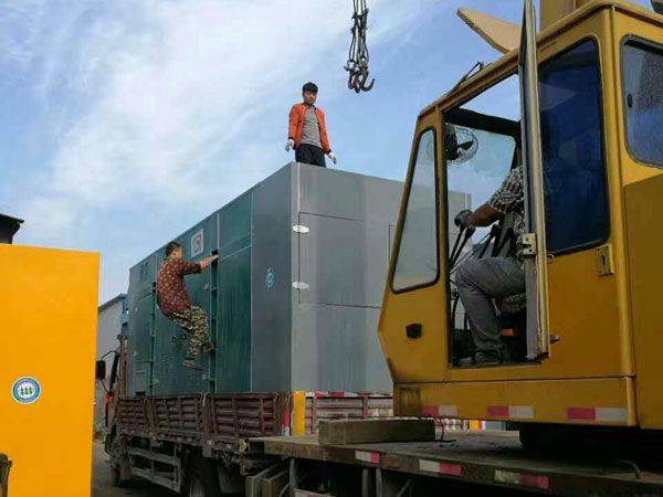 安龙更换水冷式机油散热器密封件的操作流程是怎样的？